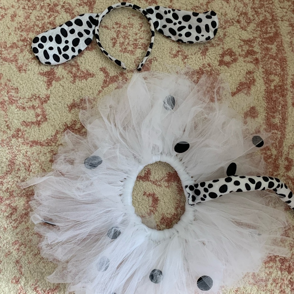 Dalmatian puppy Cruella infant girl Halloween costume